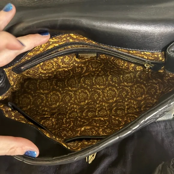 Gianni Versace Quilted Women's Bag - Picture 5 of 16